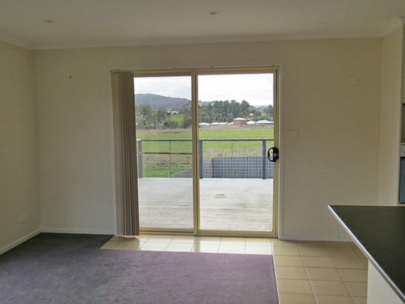 8 Citrus Drive, Margate TAS 7054