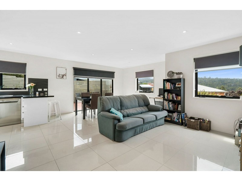 Unit 3/1 Tonic Hill Court, Kingston TAS 7050