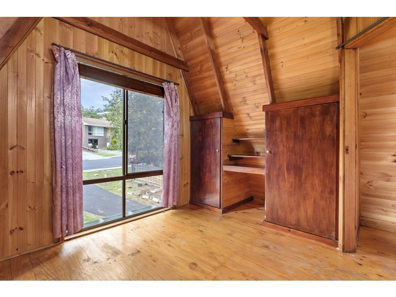 4 Fairview Drive, Kingston TAS 7050