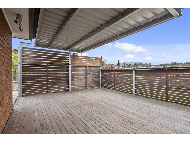 Unit 1/4 The Summit, Blackmans Bay TAS 7052