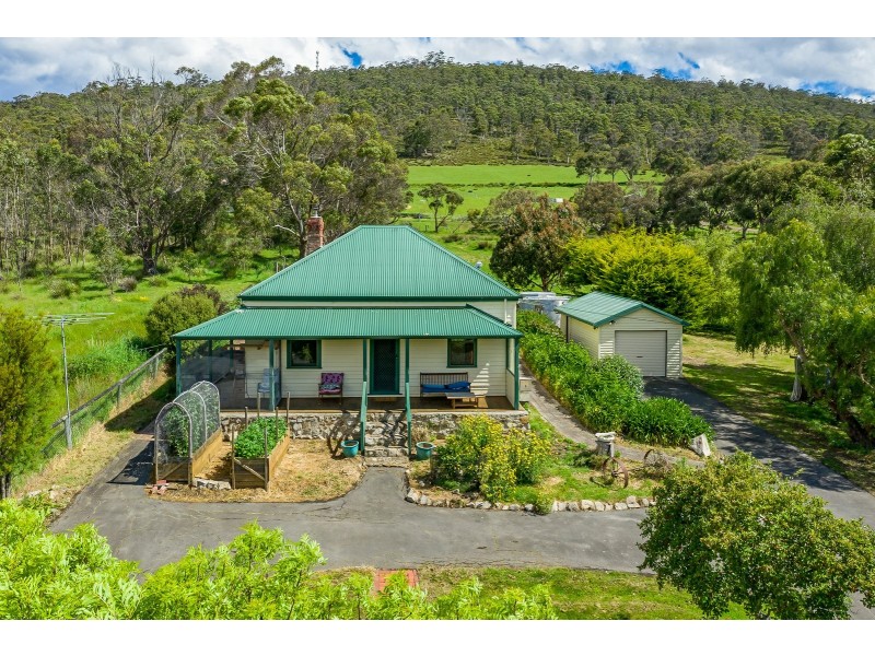 75 Saddle Road, Kettering TAS 7155