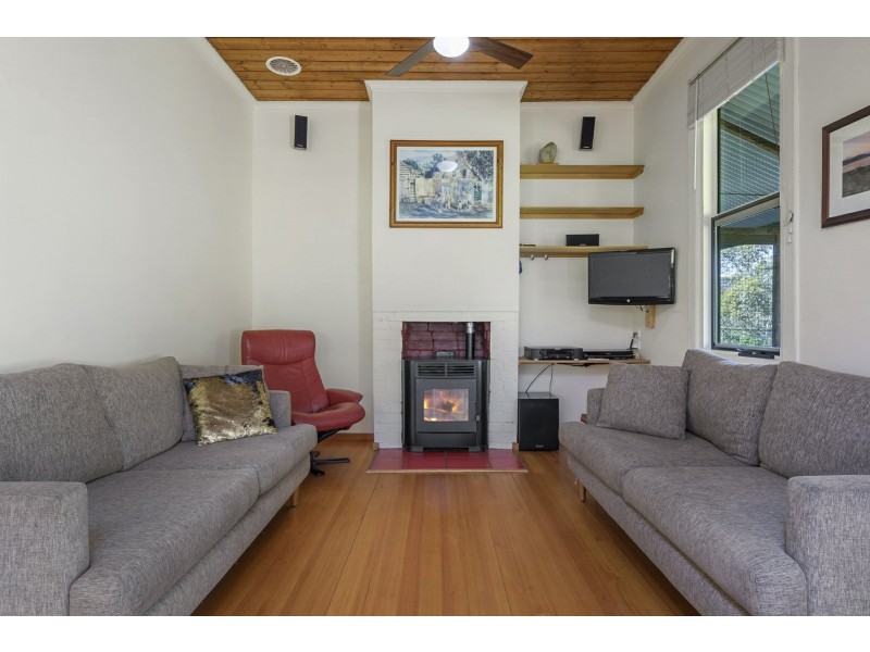 75 Saddle Road, Kettering TAS 7155