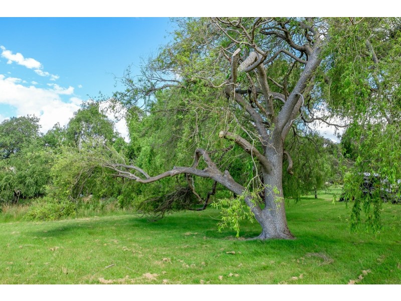 75 Saddle Road, Kettering TAS 7155