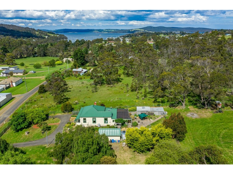 75 Saddle Road, Kettering TAS 7155