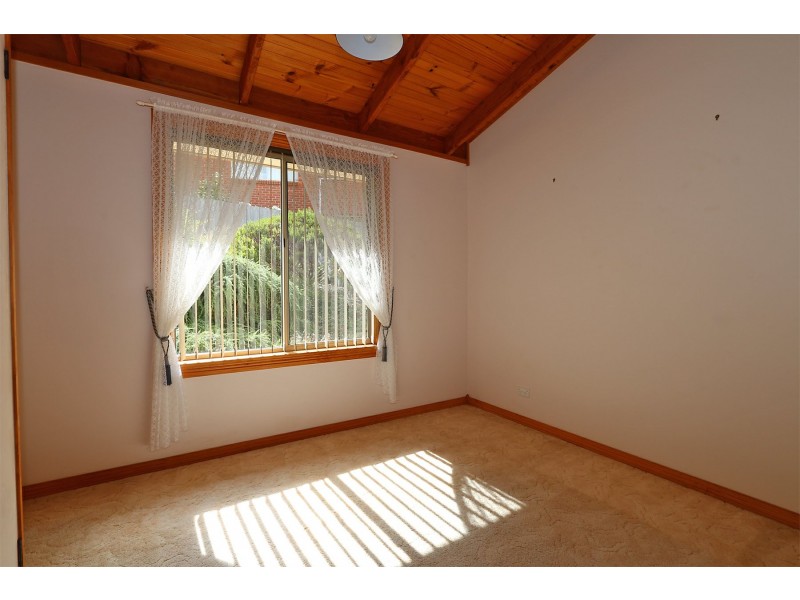 26 Opal Drive, Blackmans Bay TAS 7052