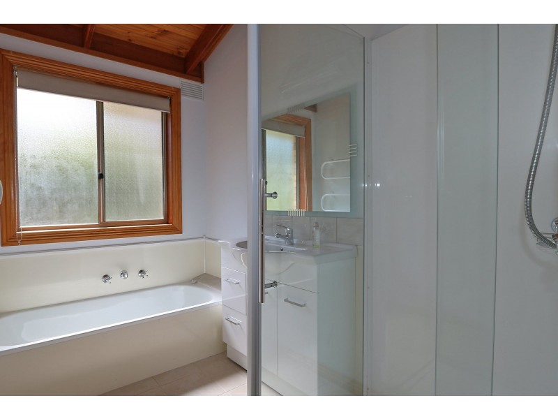 26 Opal Drive, Blackmans Bay TAS 7052