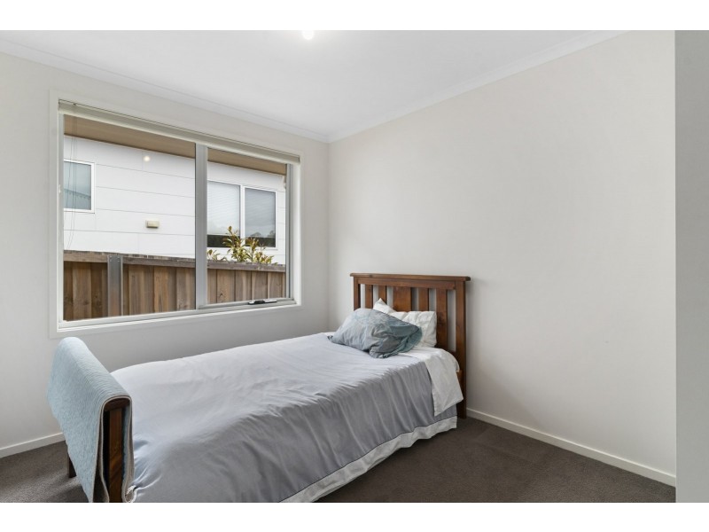 11 Dianella Drive, Blackmans Bay TAS 7052