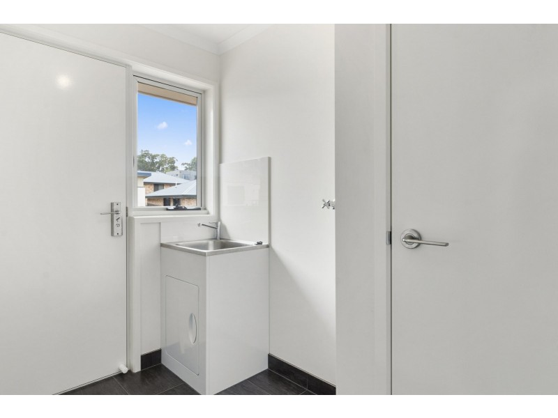 11 Dianella Drive, Blackmans Bay TAS 7052
