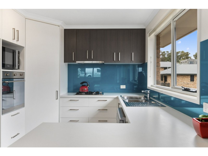 11 Dianella Drive, Blackmans Bay TAS 7052