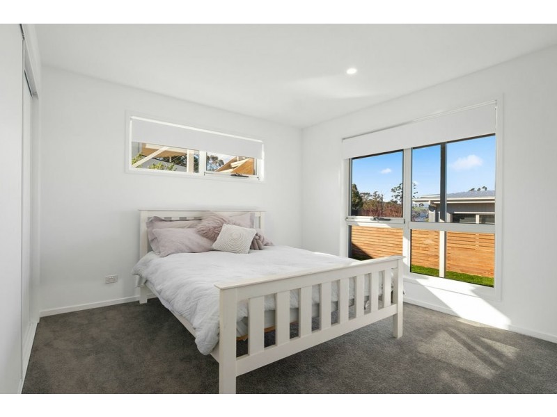 Unit 1/33 Staff Road, Electrona TAS 7054