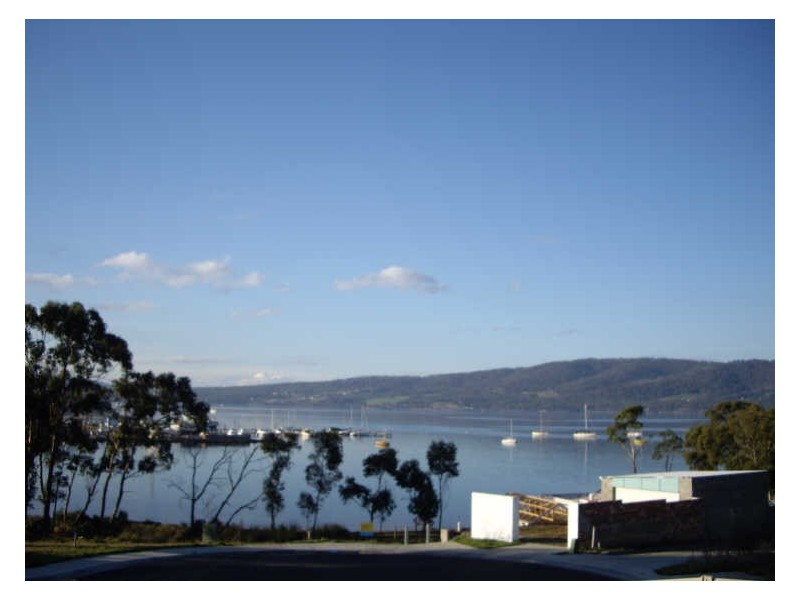 1/22 Graham Street, Electrona TAS 7054