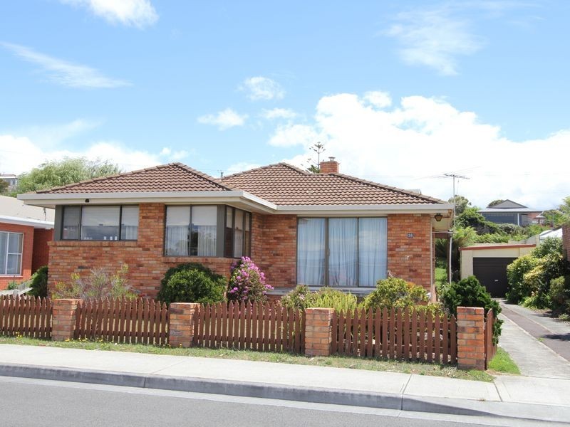 38 Ocean Esplanade, Blackmans Bay TAS 7052