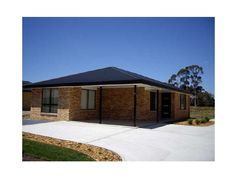 1/4 Bonsai Place, Margate TAS 7054