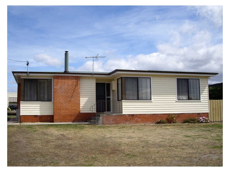 9 Pearsall Street, Snug TAS 7054