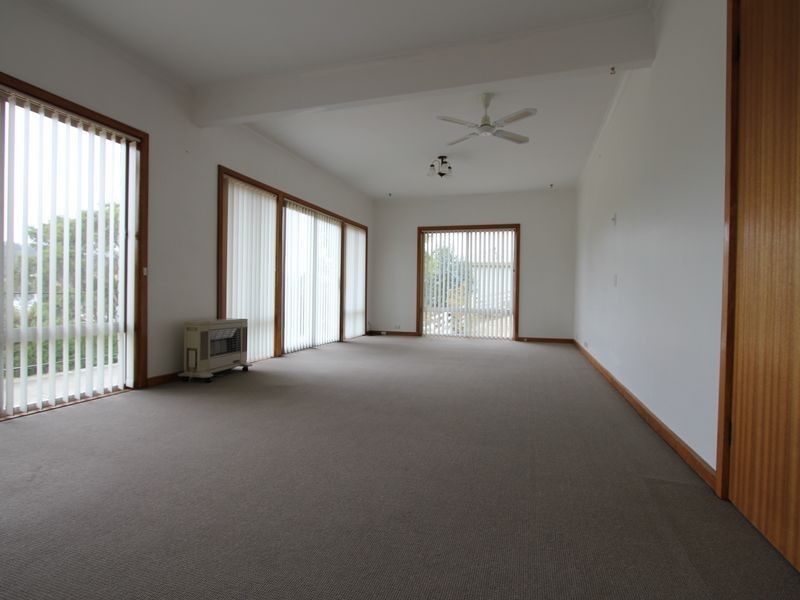8 Ferry Road, Kettering TAS 7155