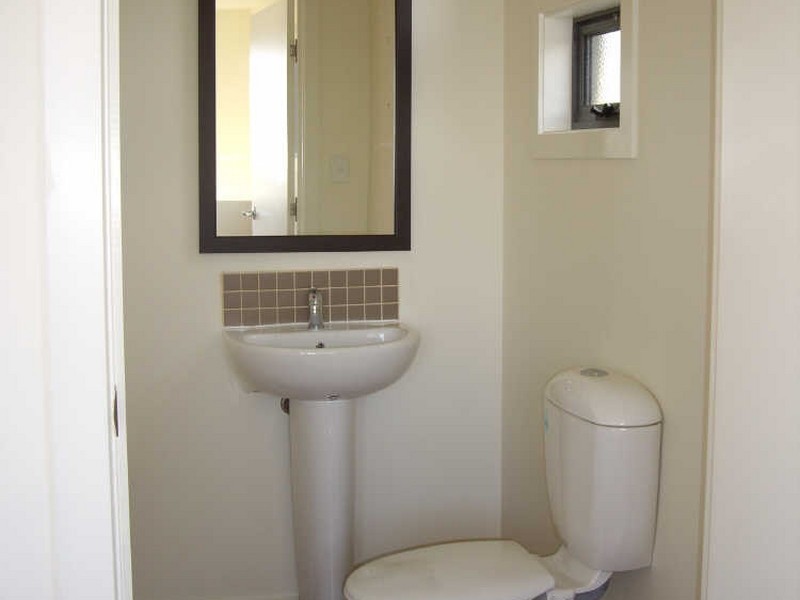 2/22 Graham Street, Electrona TAS 7054