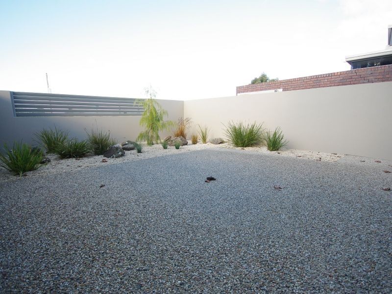 2/26 Ocean Esplanade, Blackmans Bay TAS 7052