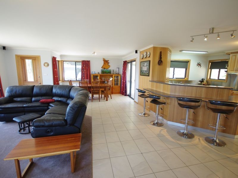 225 Umfrevilles Road, Kaoota TAS 7150