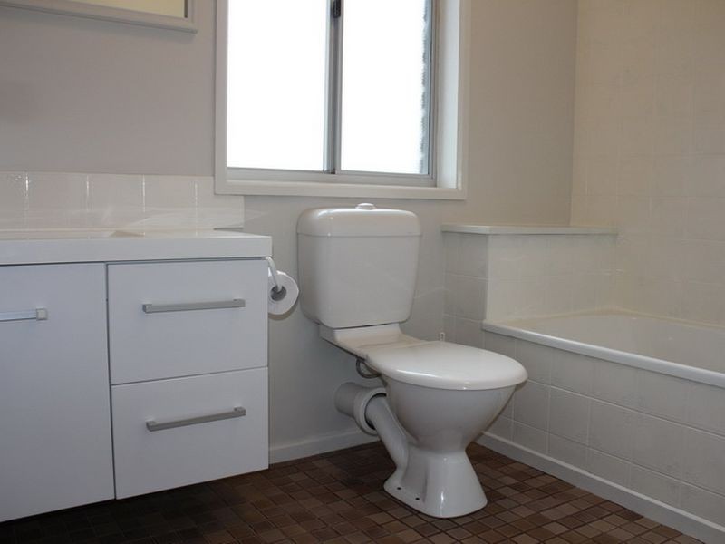 28 Woodlands Drive, Blackmans Bay TAS 7052
