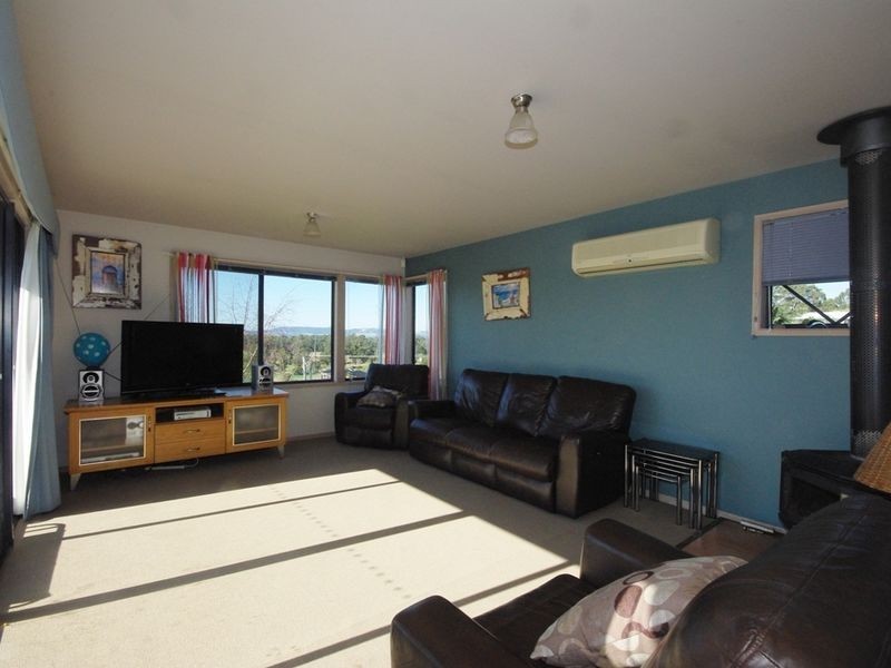 21 Englefield Drive, Margate TAS 7054