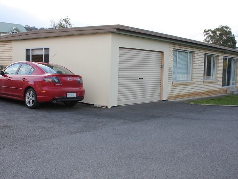 2/1 Pearsall Street, Blackmans Bay TAS 7052