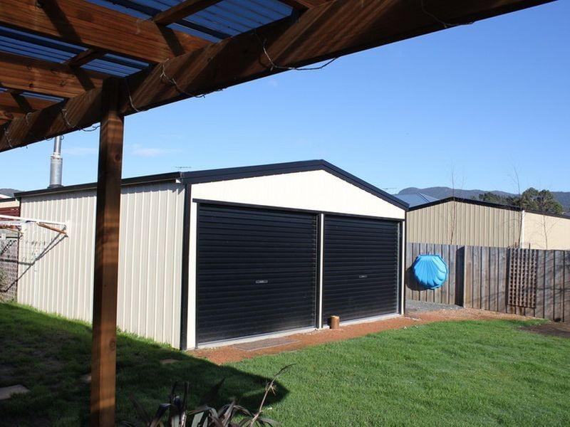 9 Crimson Drive, Margate TAS 7054