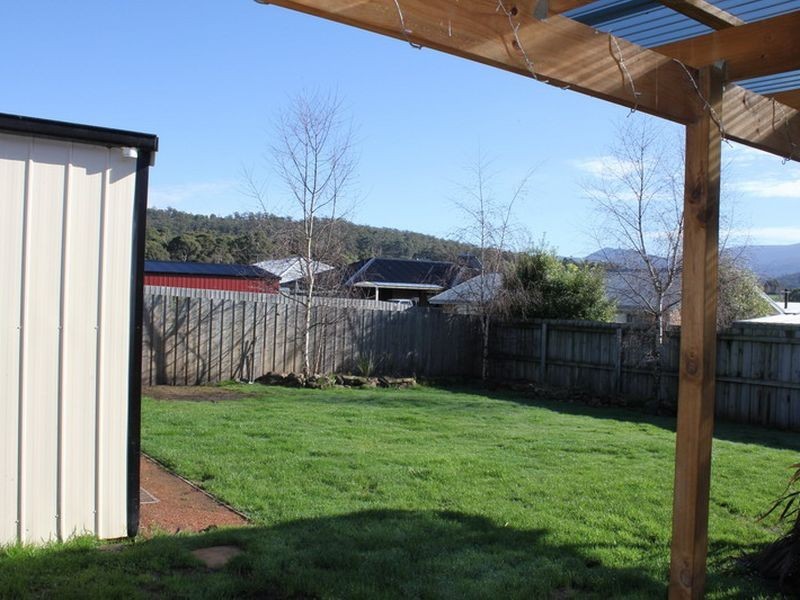 9 Crimson Drive, Margate TAS 7054