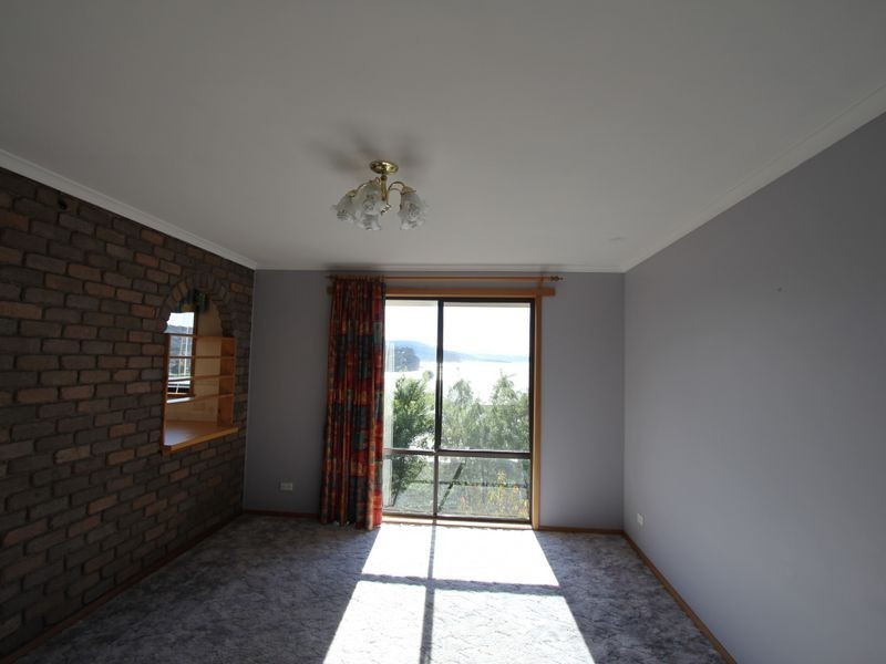 3 Flowerpot Crescent, Blackmans Bay TAS 7052
