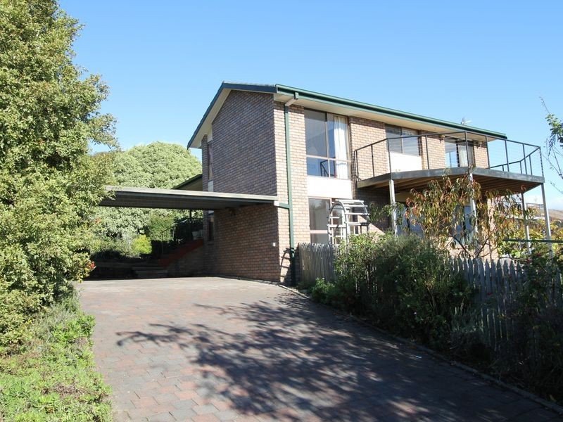 3 Flowerpot Crescent, Blackmans Bay TAS 7052