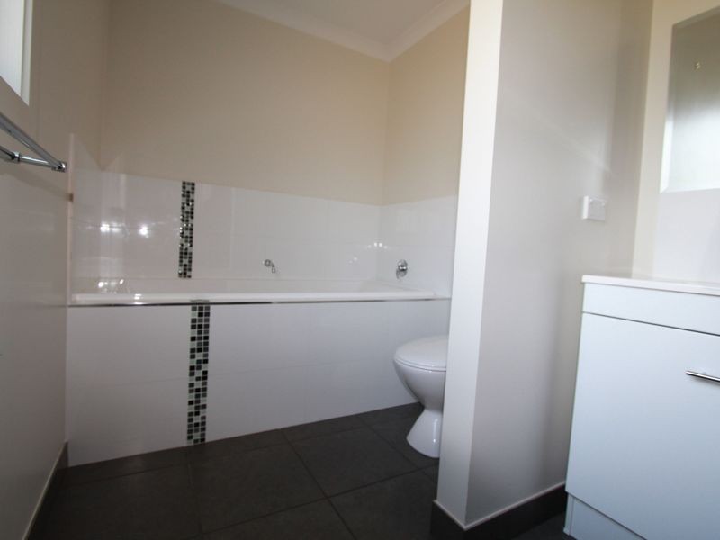 2 Yarraman Drive, Kingston TAS 7050