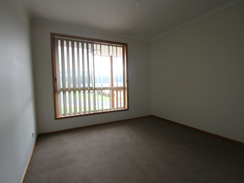 1, 14 Crimson Drive, Margate TAS 7054