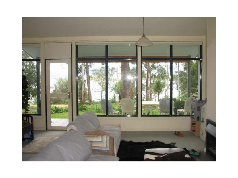 11 Wingara Road, Howden TAS 7054