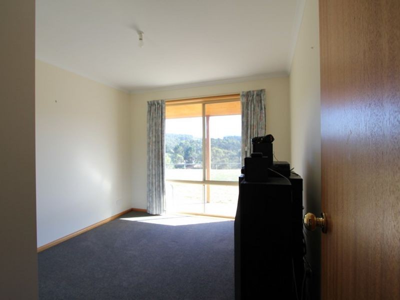 17 Saddle Road, Kettering TAS 7155