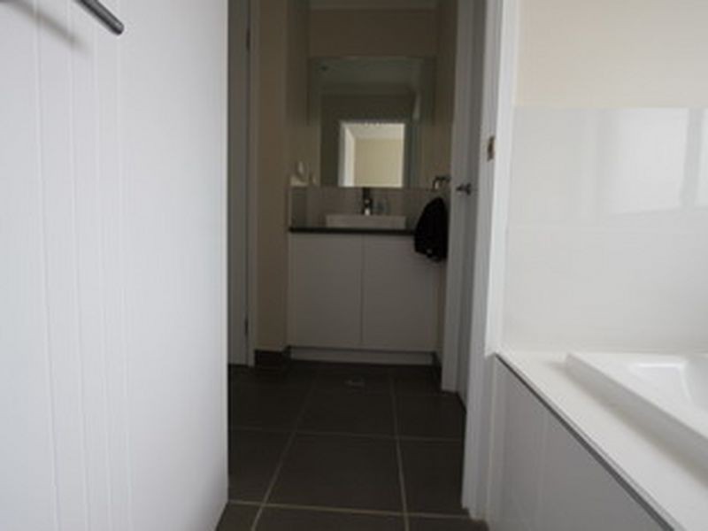 4 Incana Road, Margate TAS 7054
