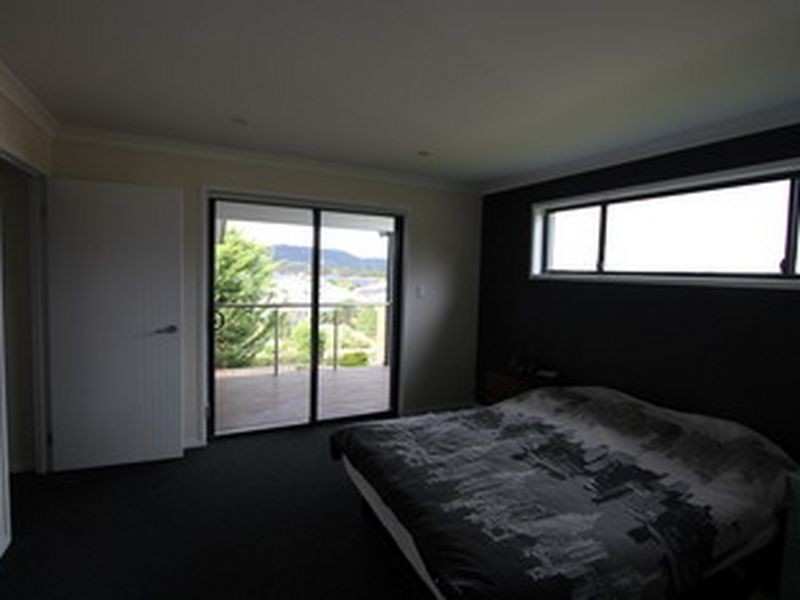 4 Incana Road, Margate TAS 7054