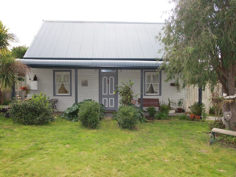 16 Beach Road, Margate TAS 7054