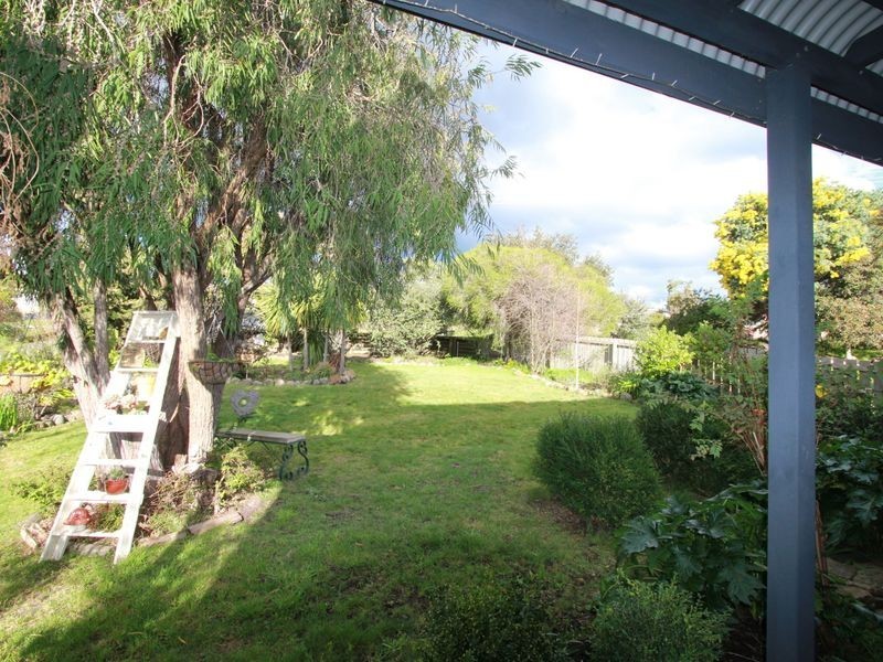 16 Beach Road, Margate TAS 7054