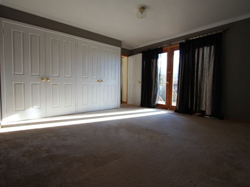 16 Beach Road, Margate TAS 7054