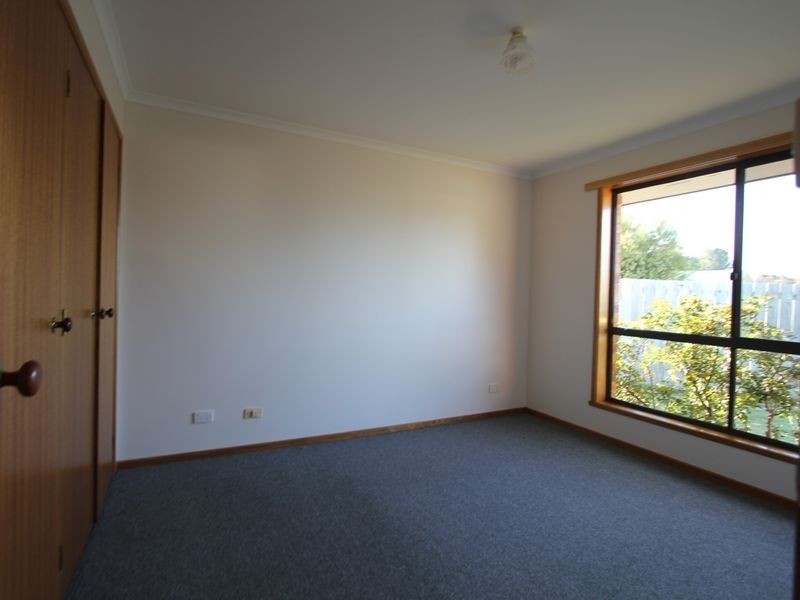 16 Carrington Drive, Margate TAS 7054