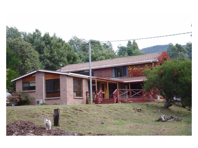 27 Cuthberts Rd, Margate TAS 7054