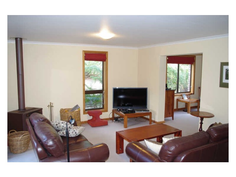 27 Cuthberts Rd, Margate TAS 7054