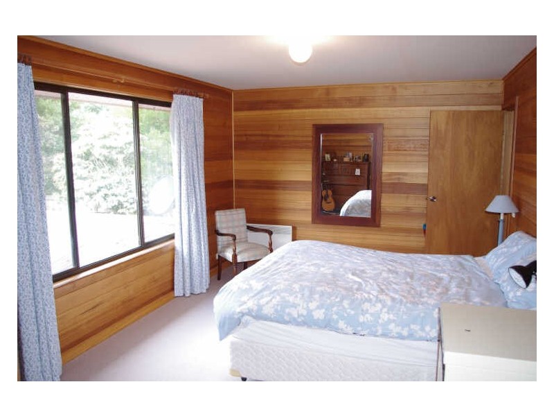 27 Cuthberts Rd, Margate TAS 7054