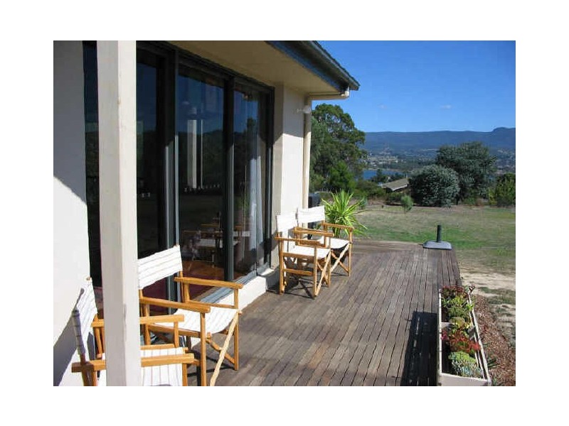 23 Alanwood Road, Howden TAS 7054