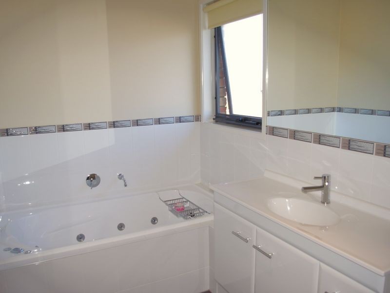 20 Corlacus Drive, Kingston TAS 7050