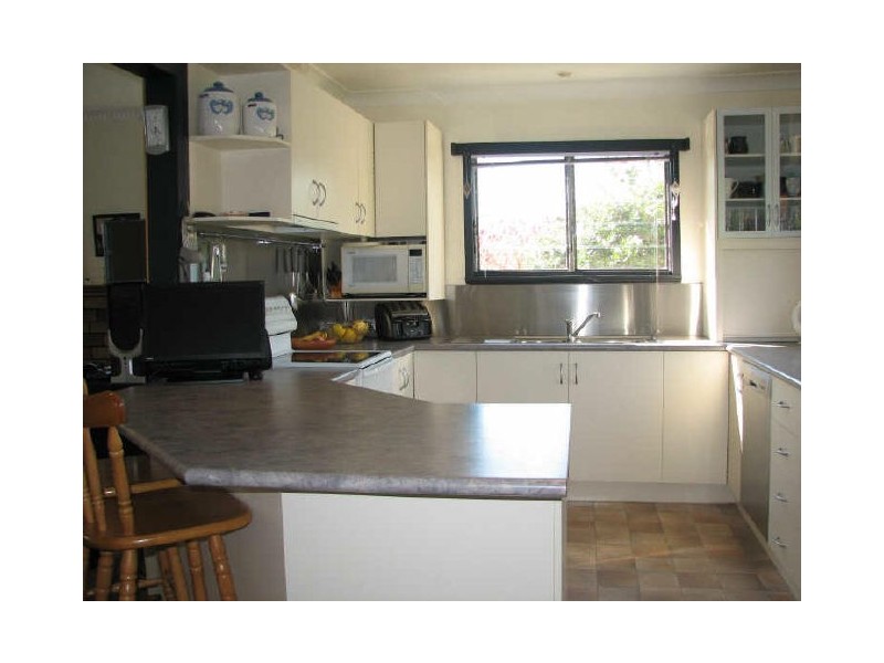 5 Beach Road, Snug TAS 7054