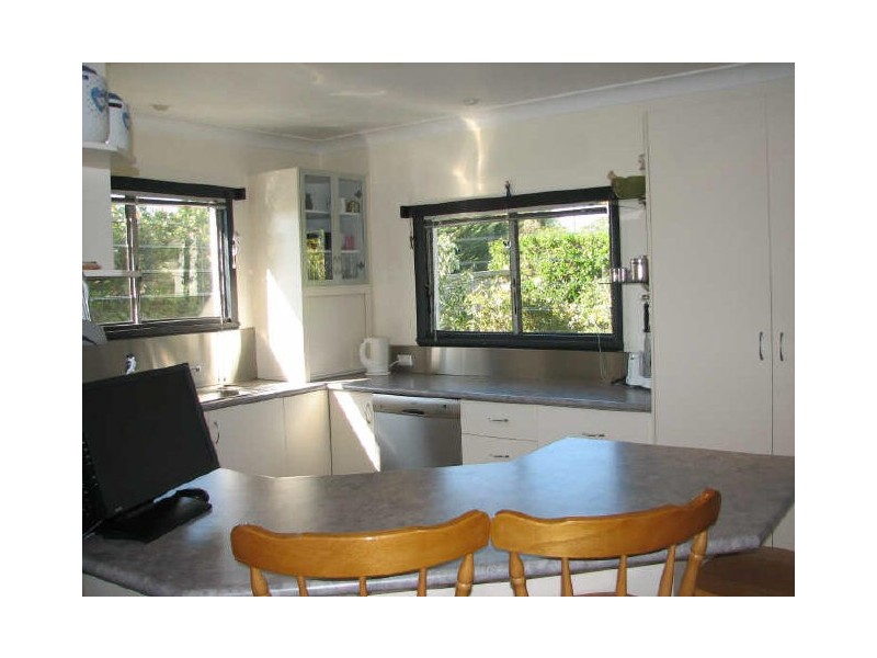 5 Beach Road, Snug TAS 7054