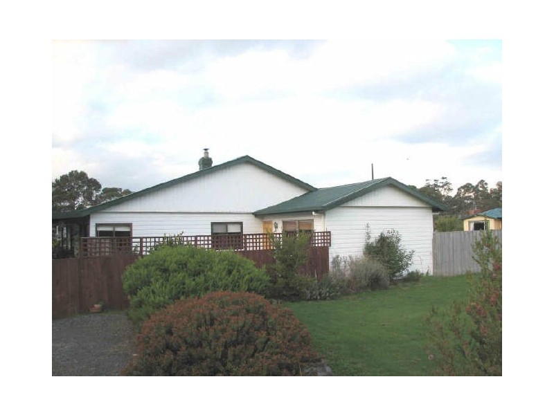 16 Frost Street, Snug TAS 7054