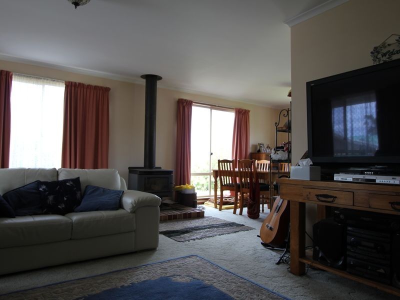 53 Ash Drive, Kingston TAS 7050