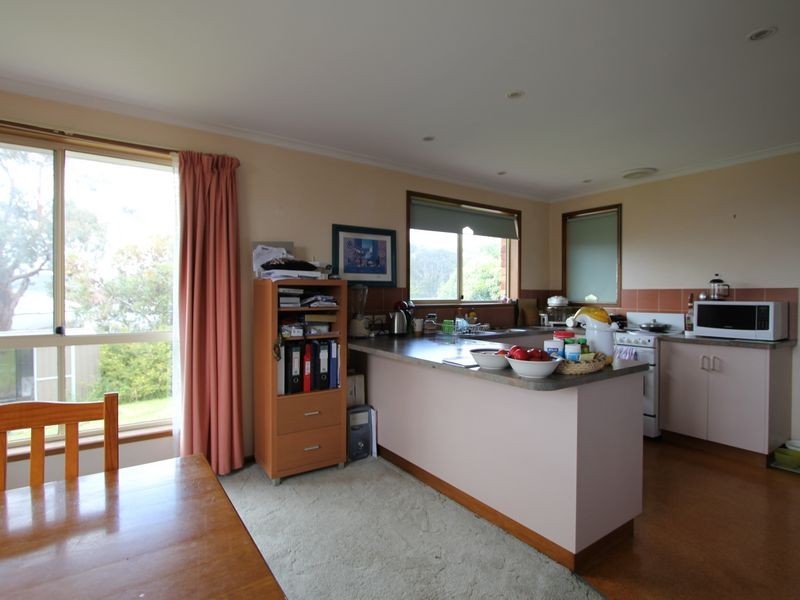 53 Ash Drive, Kingston TAS 7050