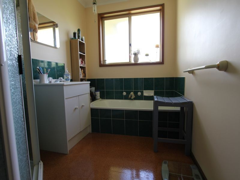 53 Ash Drive, Kingston TAS 7050